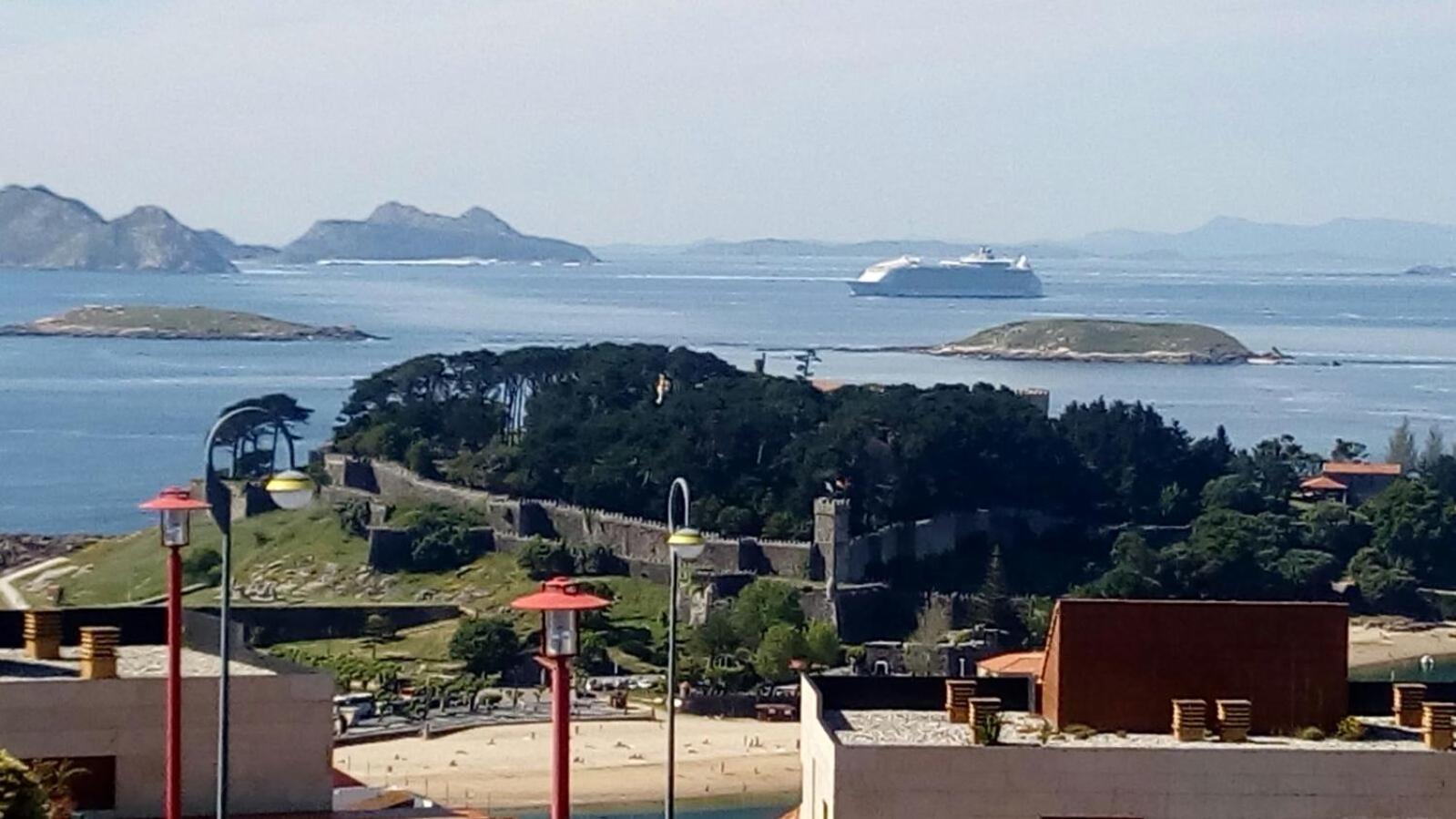 Vistas magnificas Islas Atlanticas Baiona Exterior foto